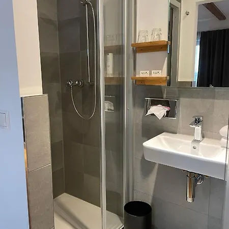Schlappinger-hof 3*