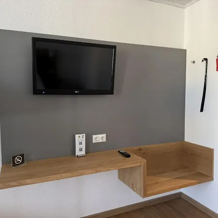 Schlappinger-hof 3*