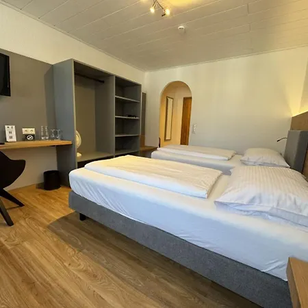 Schlappinger-hof Szálloda 3*