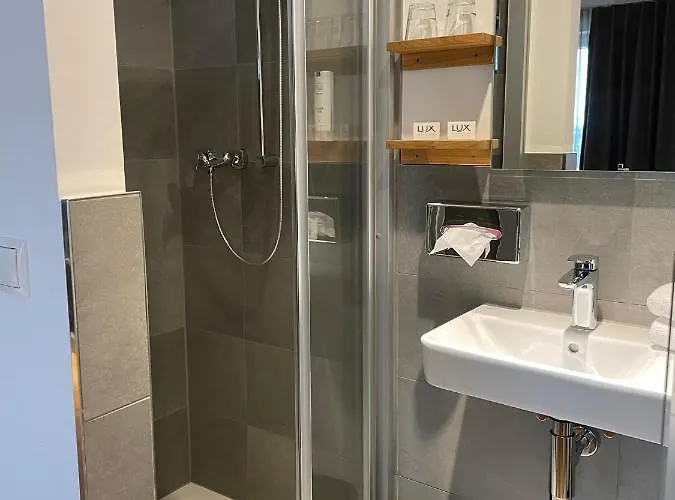 Schlappinger-hof 3*